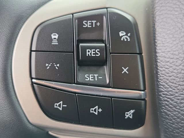 Used 2026 Ford Explorer Active RWD image 8