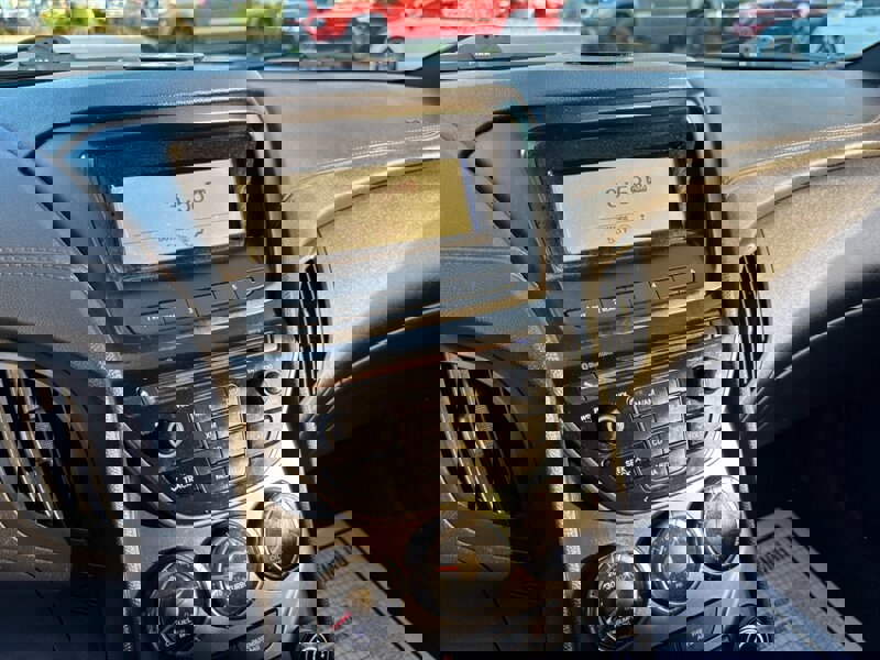 Used 2014 Hyundai Genesis 2.0T image 15