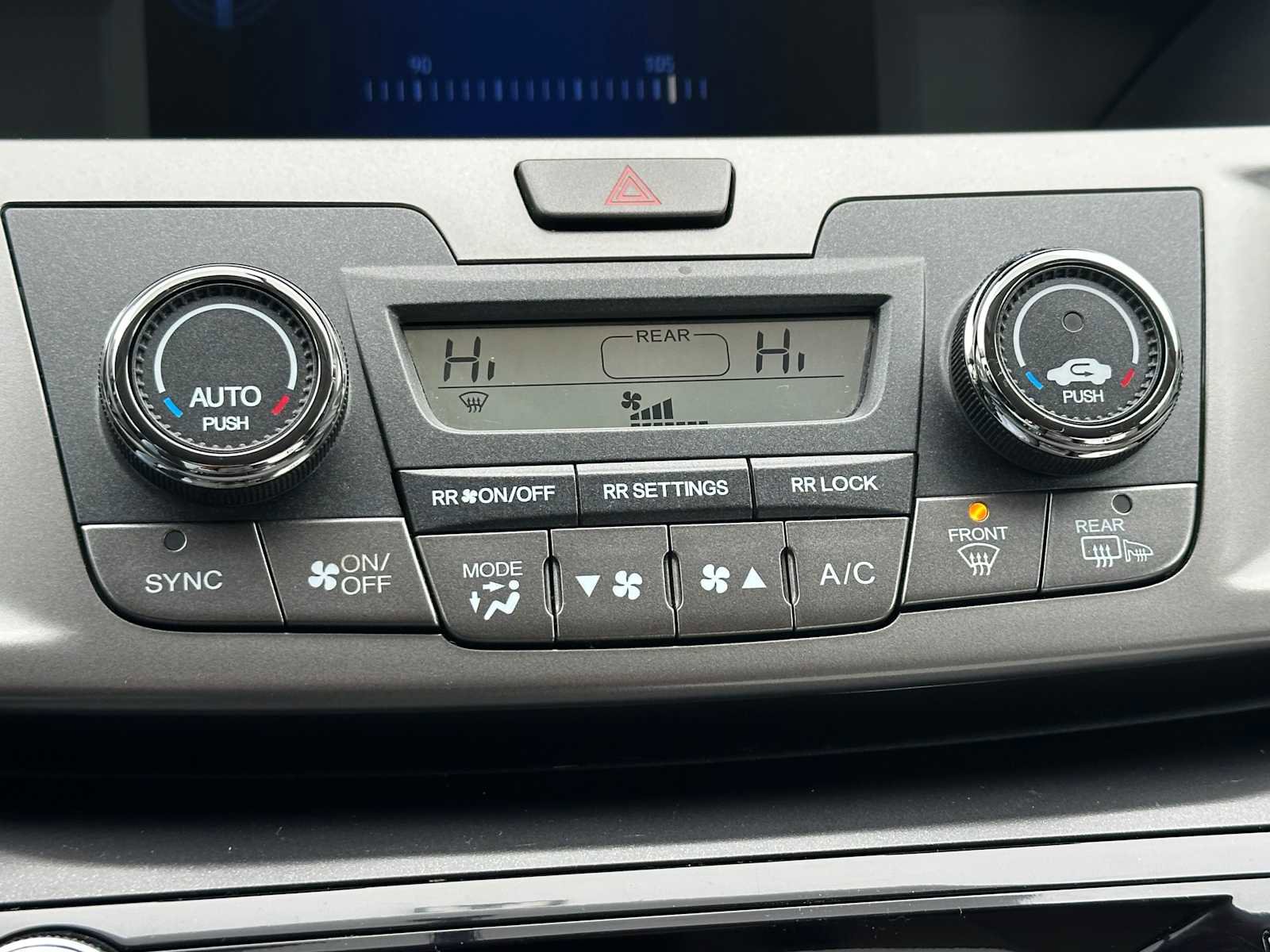 Used 2016 Honda Odyssey SE image 26