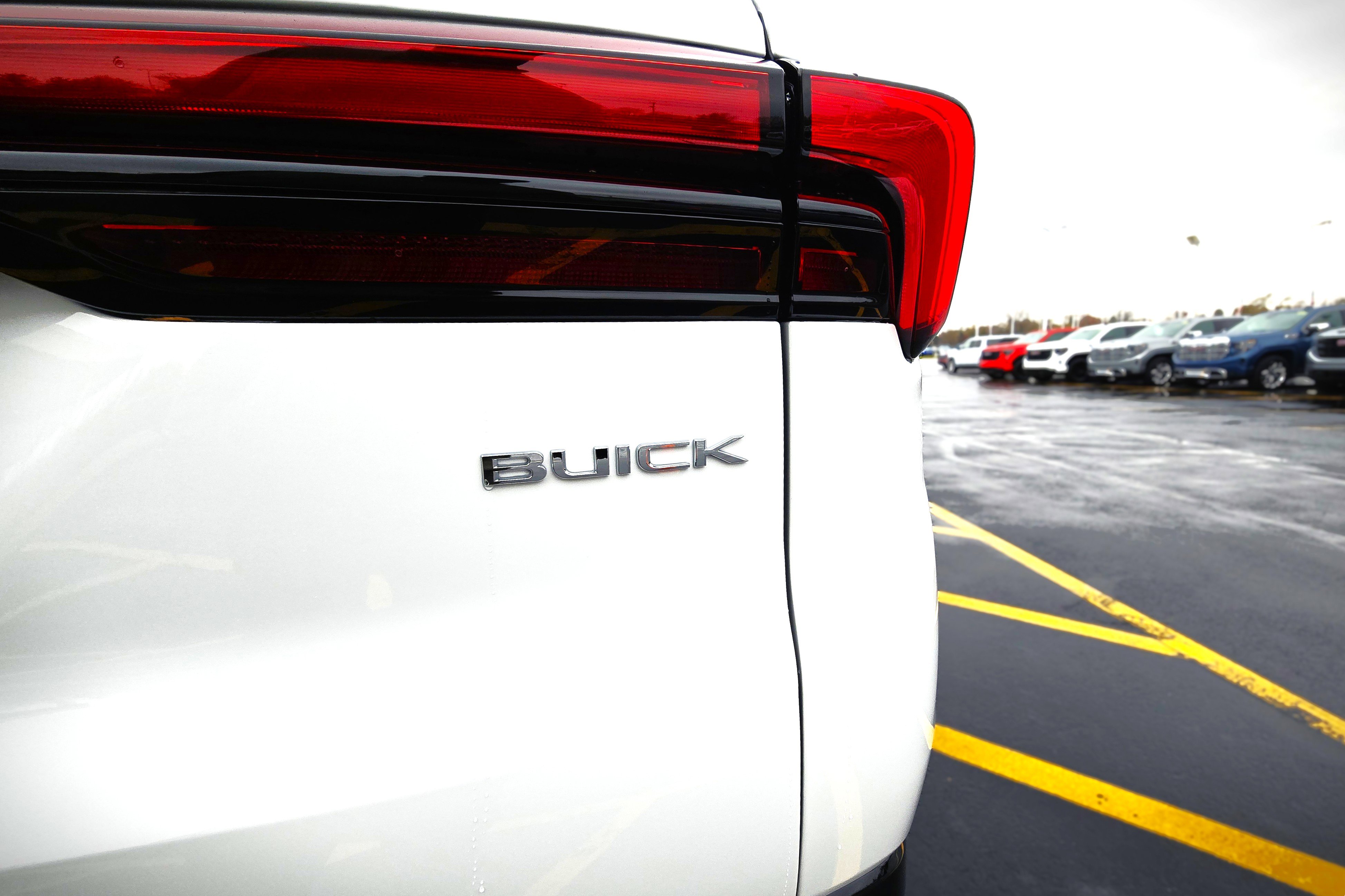 New 2026 Buick Enclave Sport Touring w/ Super Cruise Package image 33