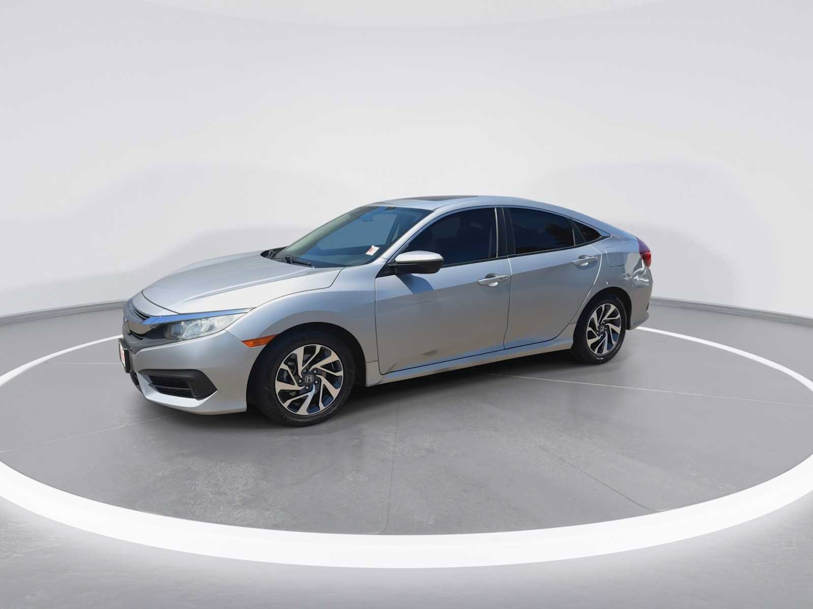 Used 2016 Honda Civic EX image 4