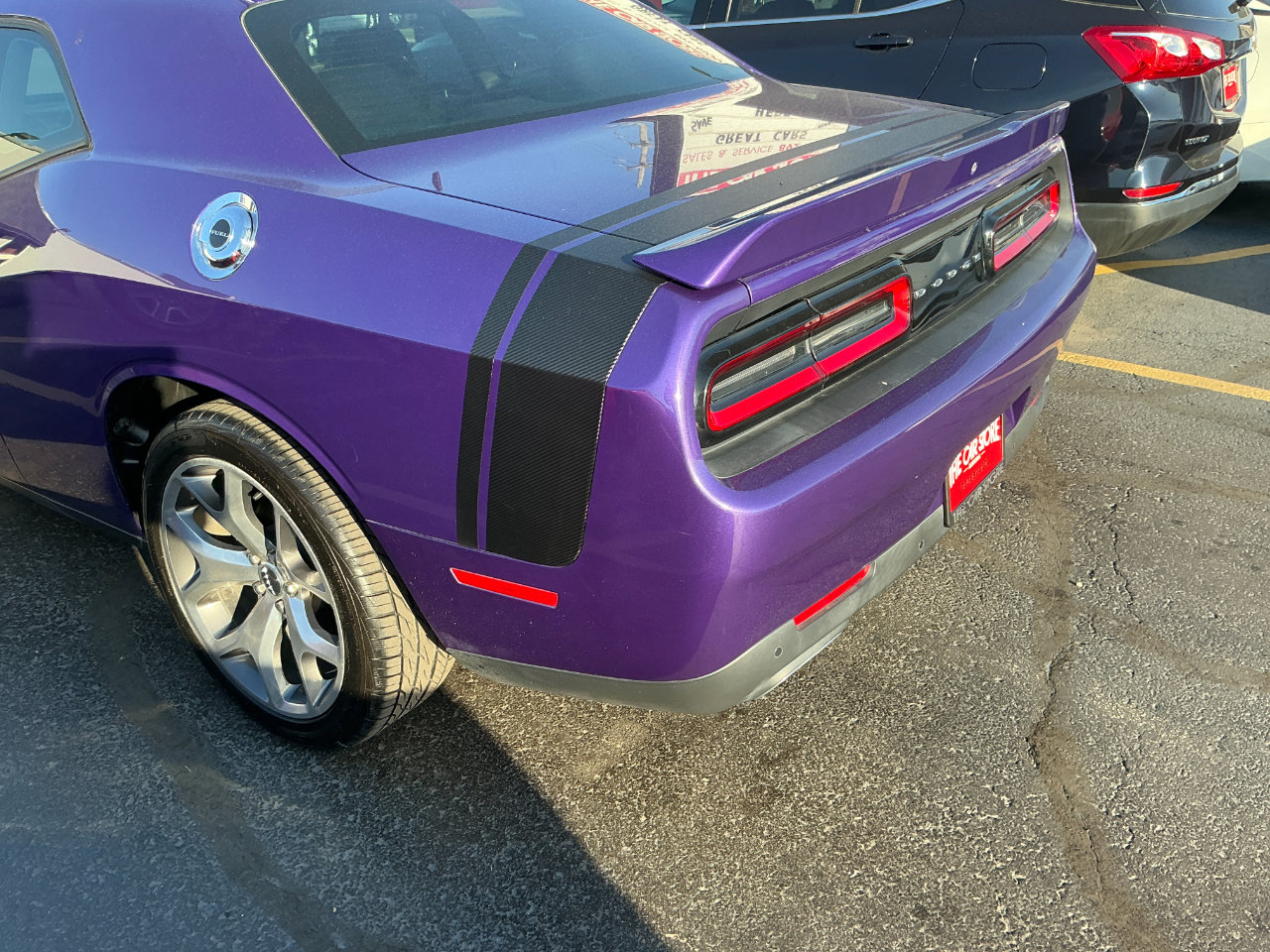 Used 2016 Dodge Challenger SXT Plus image 26