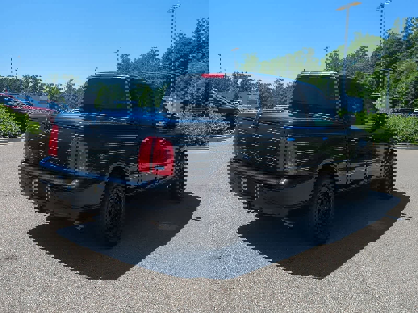 Used 2002 Lincoln Blackwood image 8