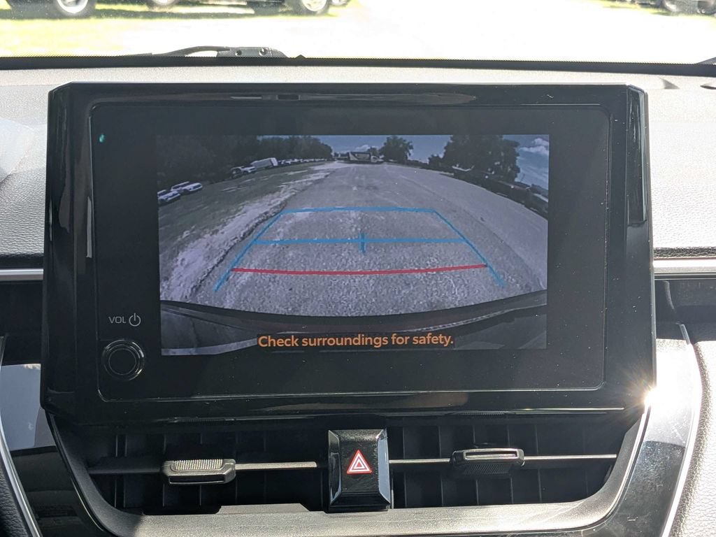 Used 2023 Toyota Corolla Cross LE FWD image 29
