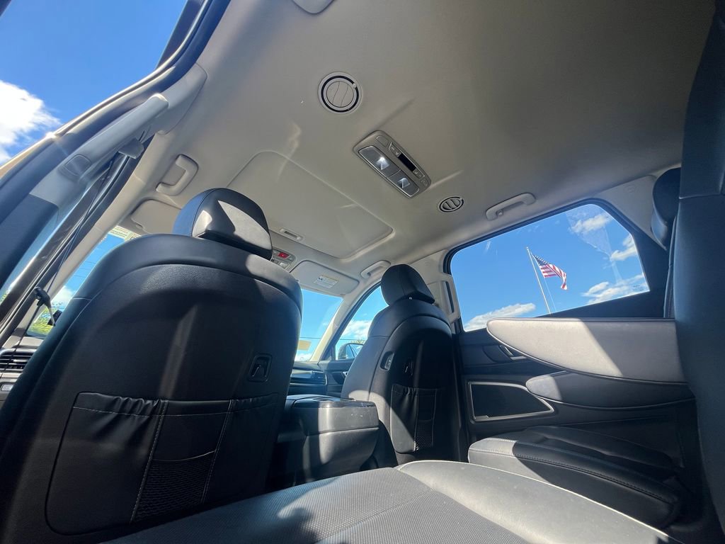 Used 2025 Kia Telluride S FWD image 16