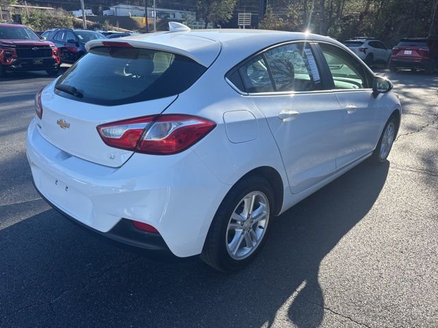 Used 2018 Chevrolet Cruze LT image 4