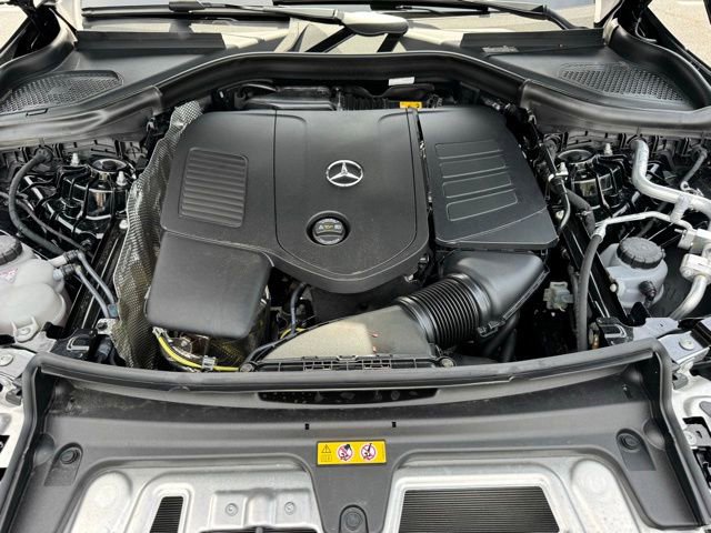 Used 2026 Mercedes-Benz GLC 300 4MATIC image 10