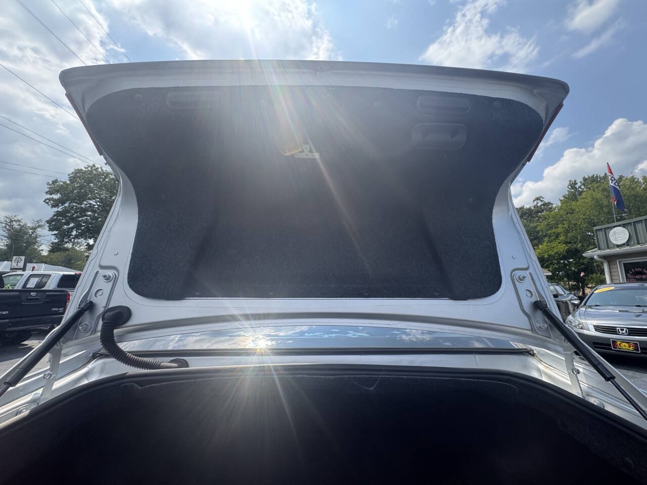 Used 2012 Chevrolet Malibu LTZ FWD image 25