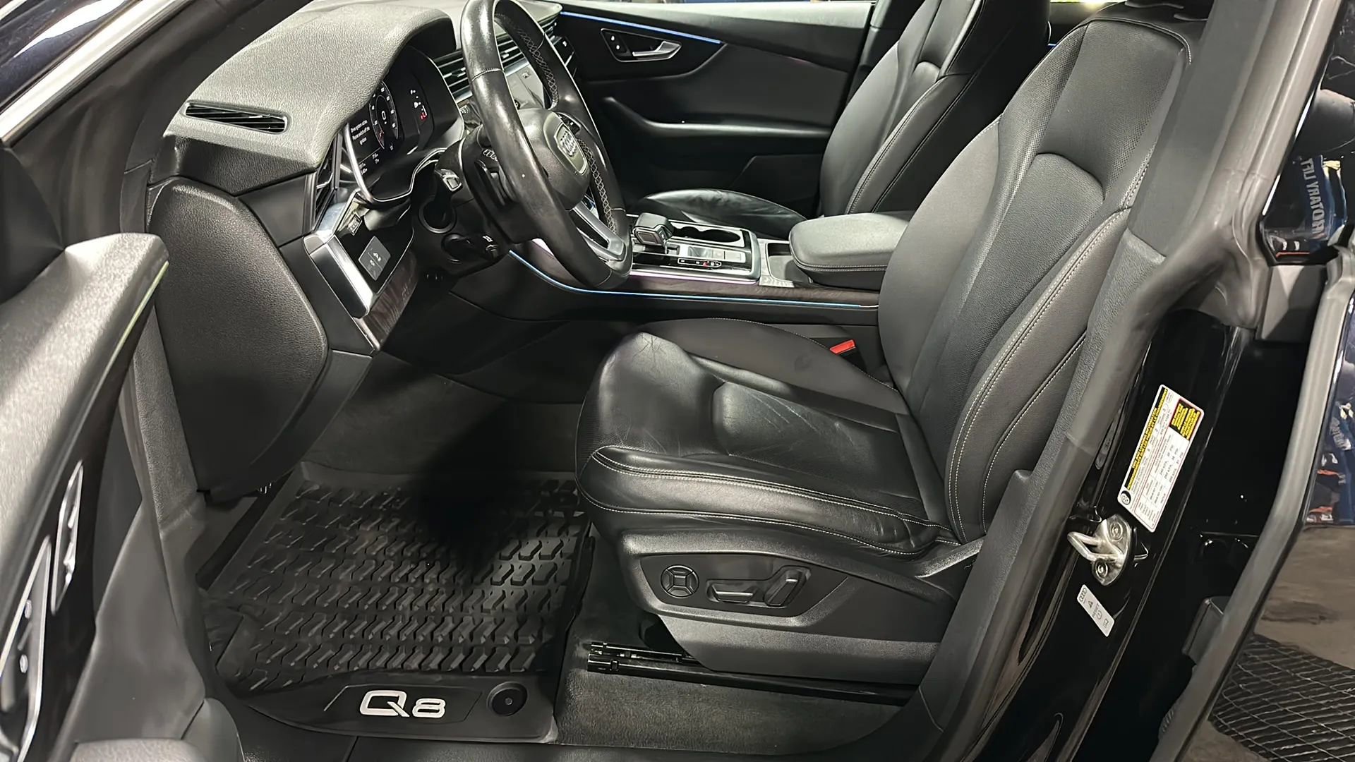 Used 2021 Audi Q8 Premium Plus w/ Premium Plus Package image 9