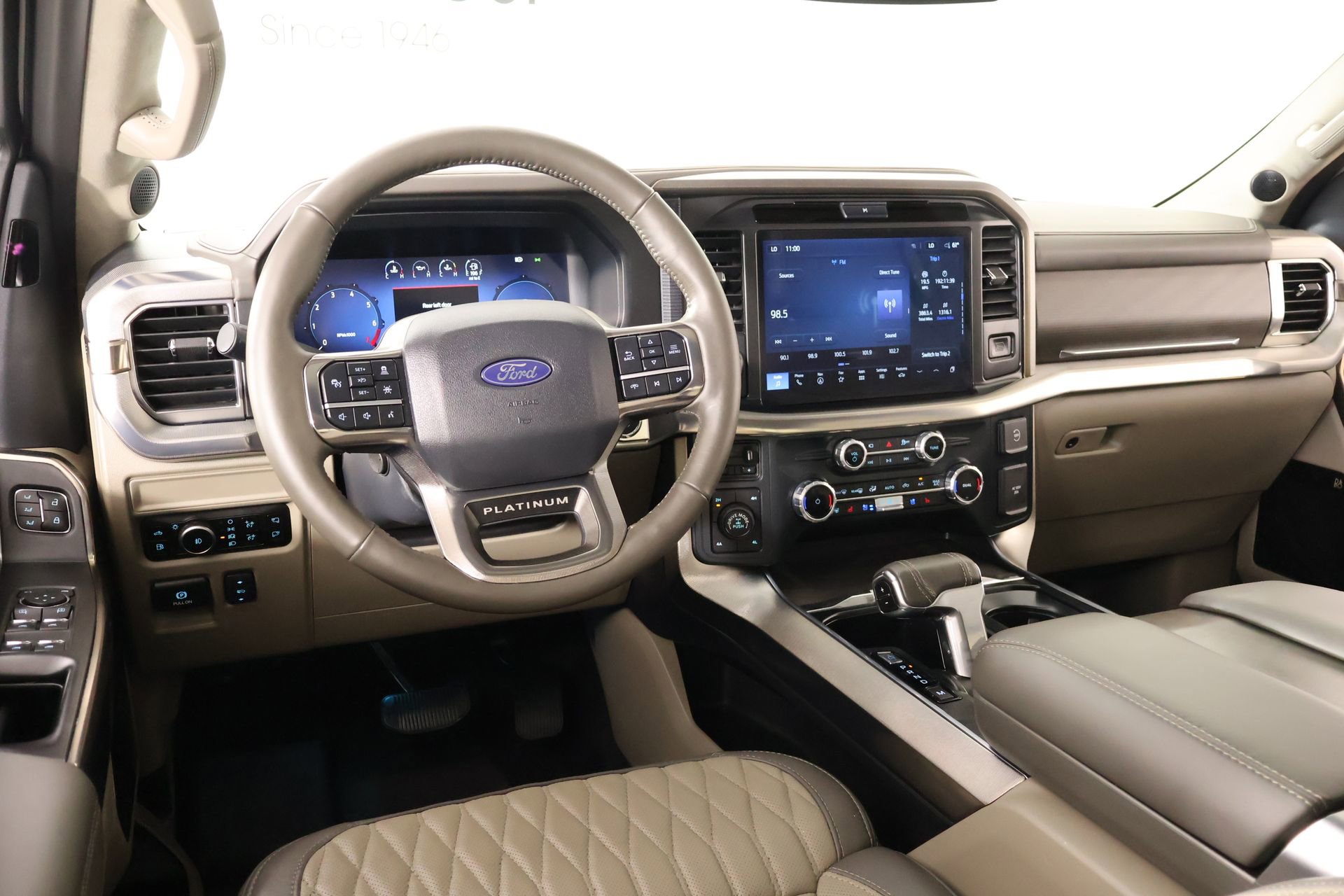 Used 2025 Ford F150 Platinum w/ Equipment Group 703A Plus AWD/4WD image 2