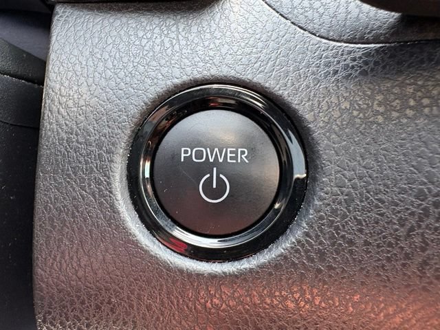 Used 2025 Toyota Camry XSE FWD image 22
