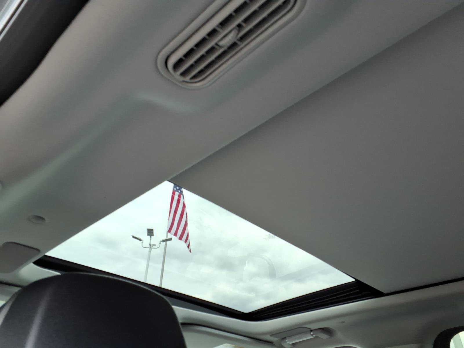 New 2027 Lincoln Navigator L Reserve AWD/4WD image 6