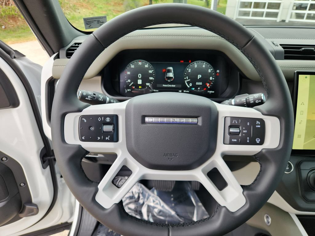 Used 2026 Land Rover Defender 110 S AWD/4WD image 19