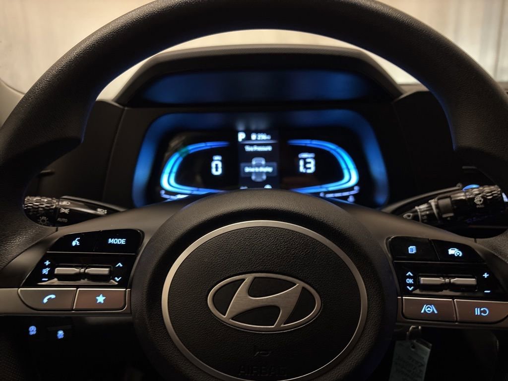 Certified 2026 Hyundai Elantra SE image 16