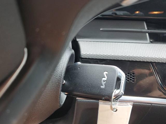 Used 2023 Kia Sportage LX AWD/4WD image 29
