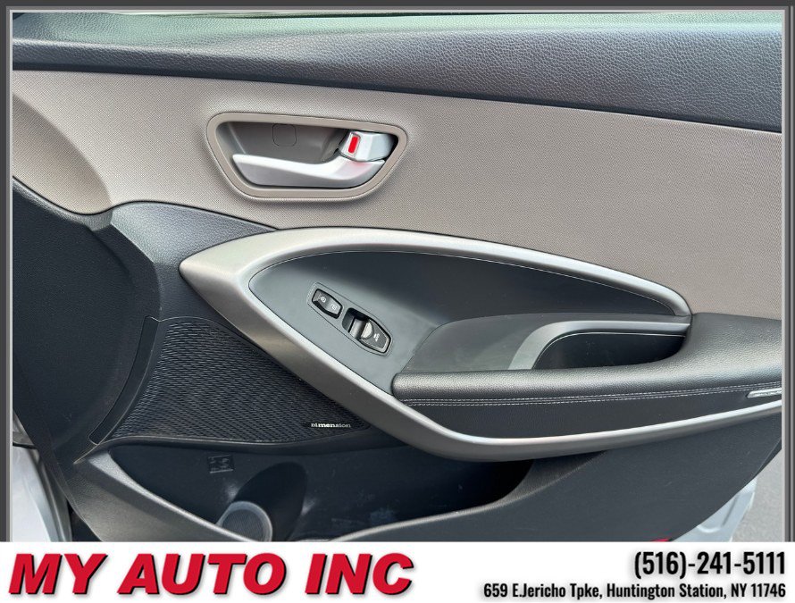 Used 2015 Hyundai Santa Fe GLS w/ Option Group 03 AWD/4WD image 29