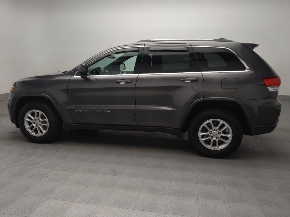 Used 2020 Jeep Grand Cherokee Laredo RWD image 3