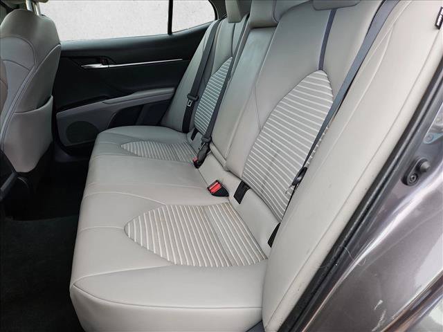 Used 2023 Toyota Camry SE FWD image 18