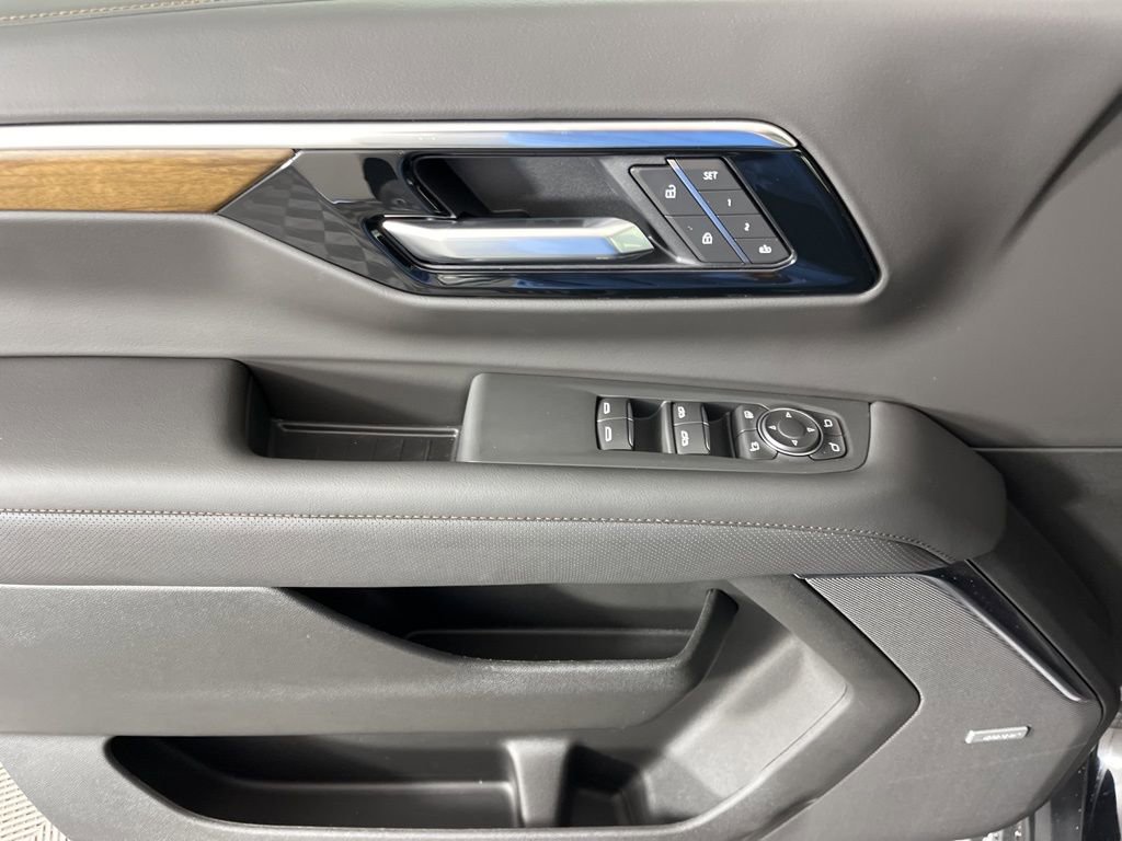 New 2026 Chevrolet Tahoe High Country image 32