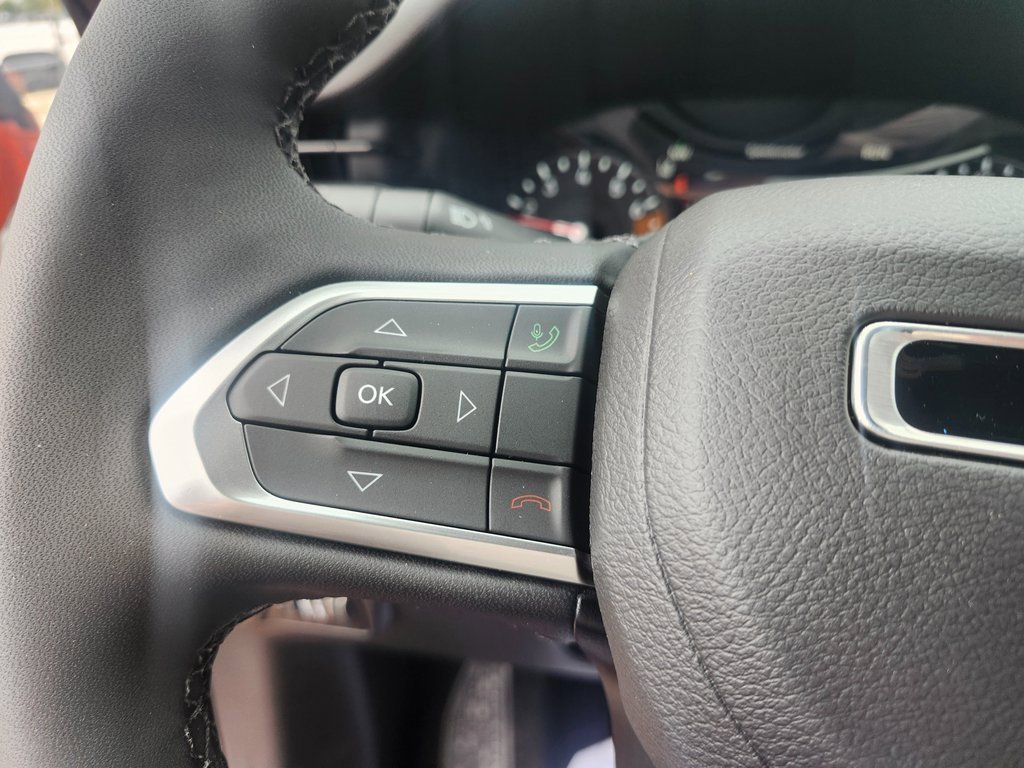 New 2026 Jeep Compass Latitude image 15