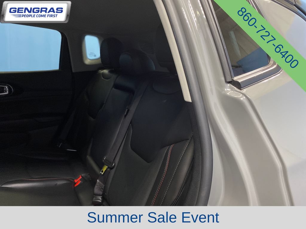 Used 2022 Jeep Compass Trailhawk w/ Trailhawk Elite Group AWD/4WD image 27