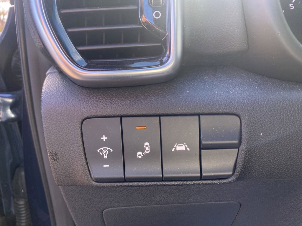 Used 2022 Kia Sportage Nightfall Edition w/ Nighfall AWD Premium Package image 2