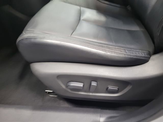 Used 2017 Nissan Rogue Sport SL w/ SL Premium Package image 17