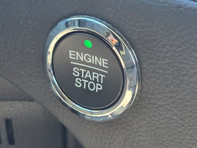 Used 2024 Ford Edge SEL w/ Convenience Package image 16