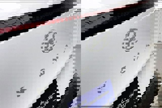 Certified 2024 Hyundai Kona SE image 9