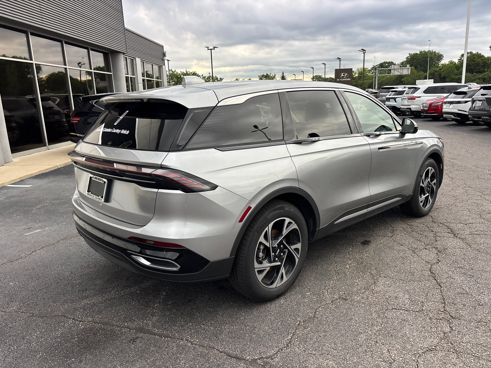 New 2026 Lincoln Nautilus Premier AWD/4WD image 7