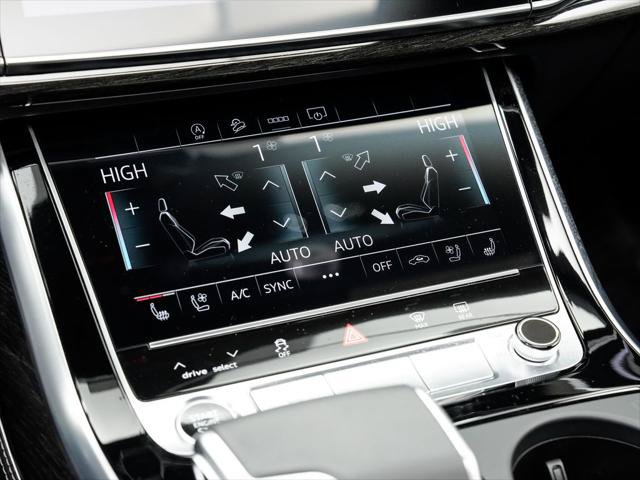 Certified 2025 Audi Q8 Premium Plus w/ Premium Plus Package AWD/4WD image 16