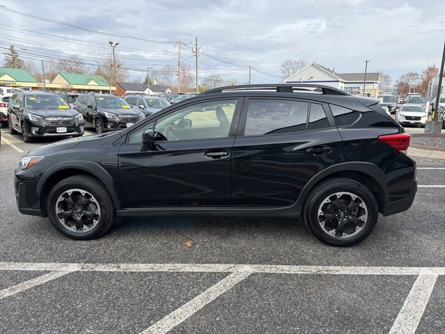 Used 2023 Subaru Crosstrek 2.0i Premium image 3