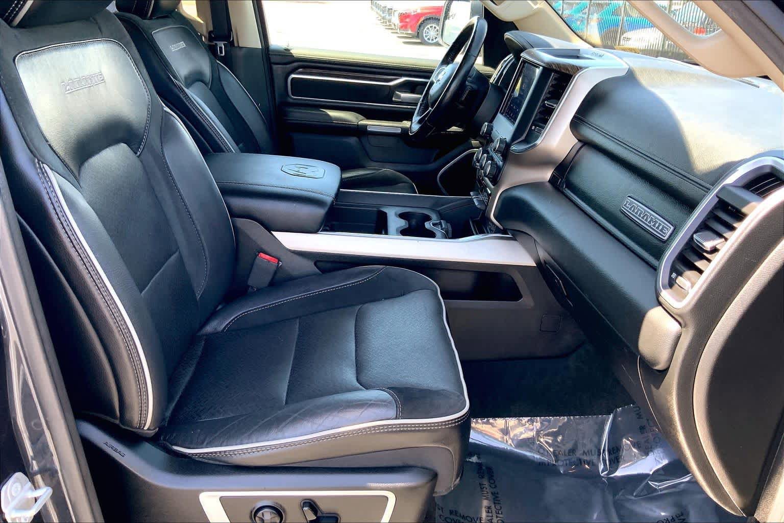 Used 2020 RAM 1500 Laramie AWD/4WD image 8