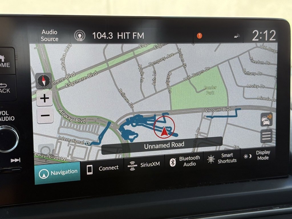 Used 2023 Honda Pilot Touring image 12