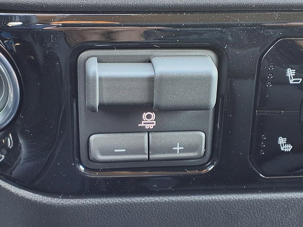 New 2026 Chevrolet Silverado 1500 LT w/ Texas Edition Plus image 10