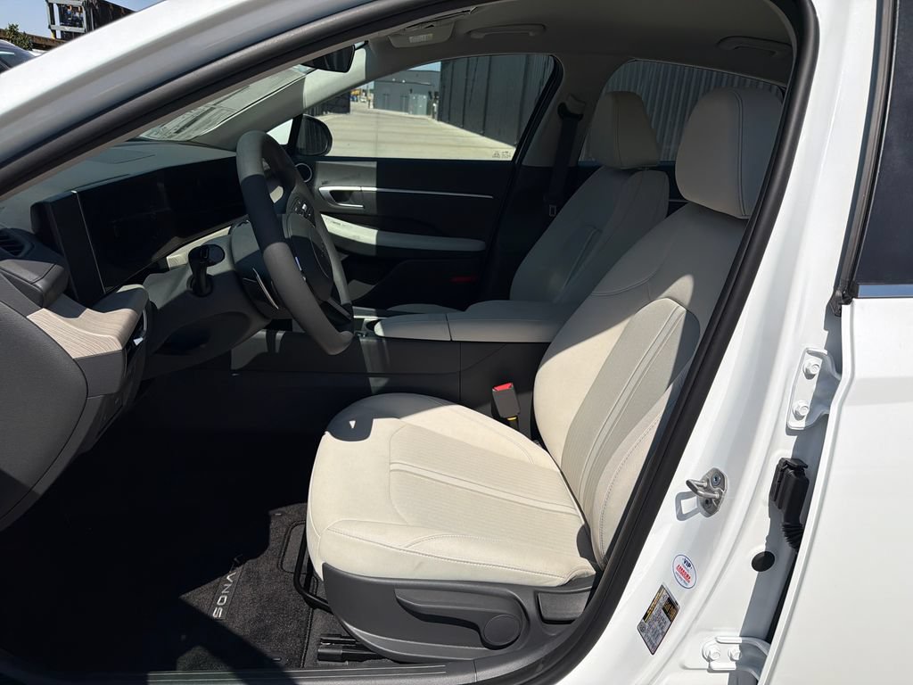 New 2026 Hyundai Sonata Blue FWD image 15