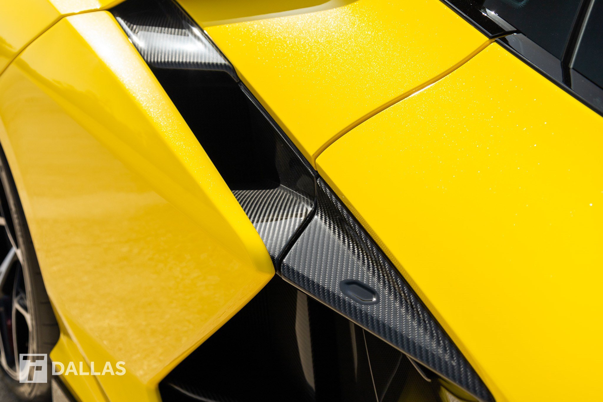 Used 2024 Lamborghini Revuelto AWD/4WD image 28