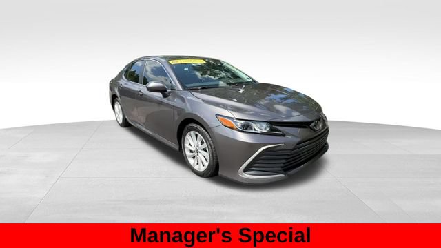 Used 2023 Toyota Camry LE FWD image 10