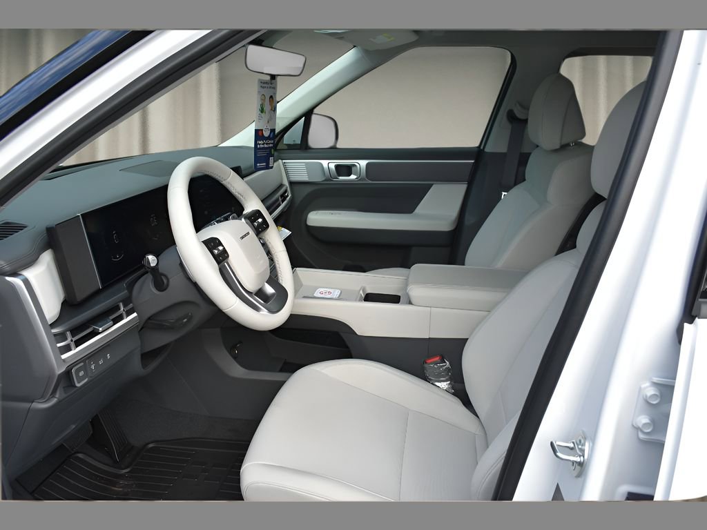 New 2026 Hyundai Santa Fe SE image 10