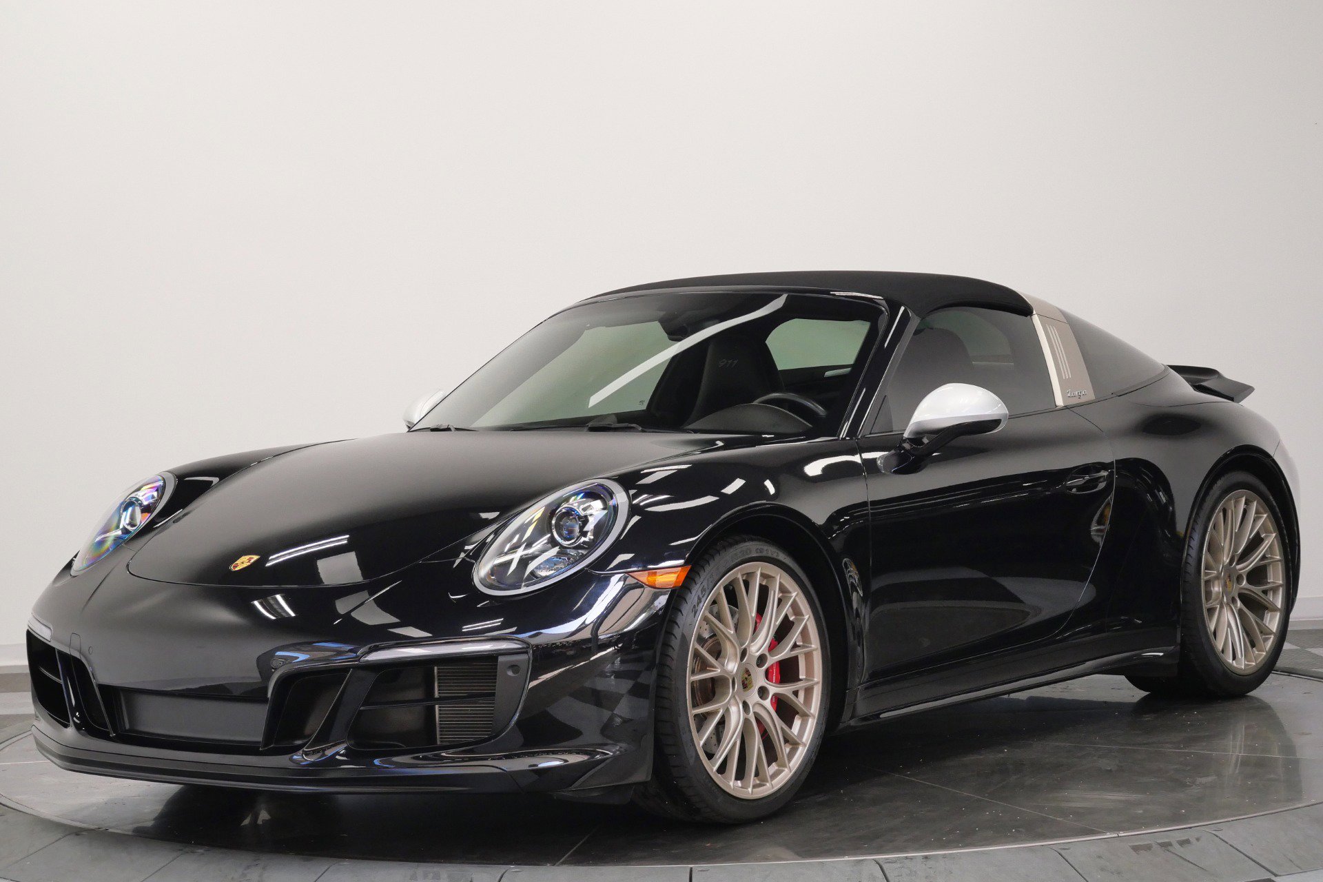 Used 2019 Porsche 911 Targa 4 GTS AWD/4WD image 5