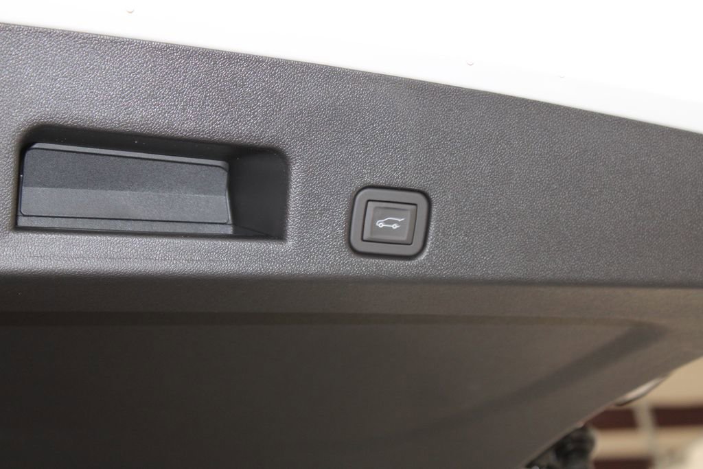 New 2026 Chevrolet Traverse LT image 31