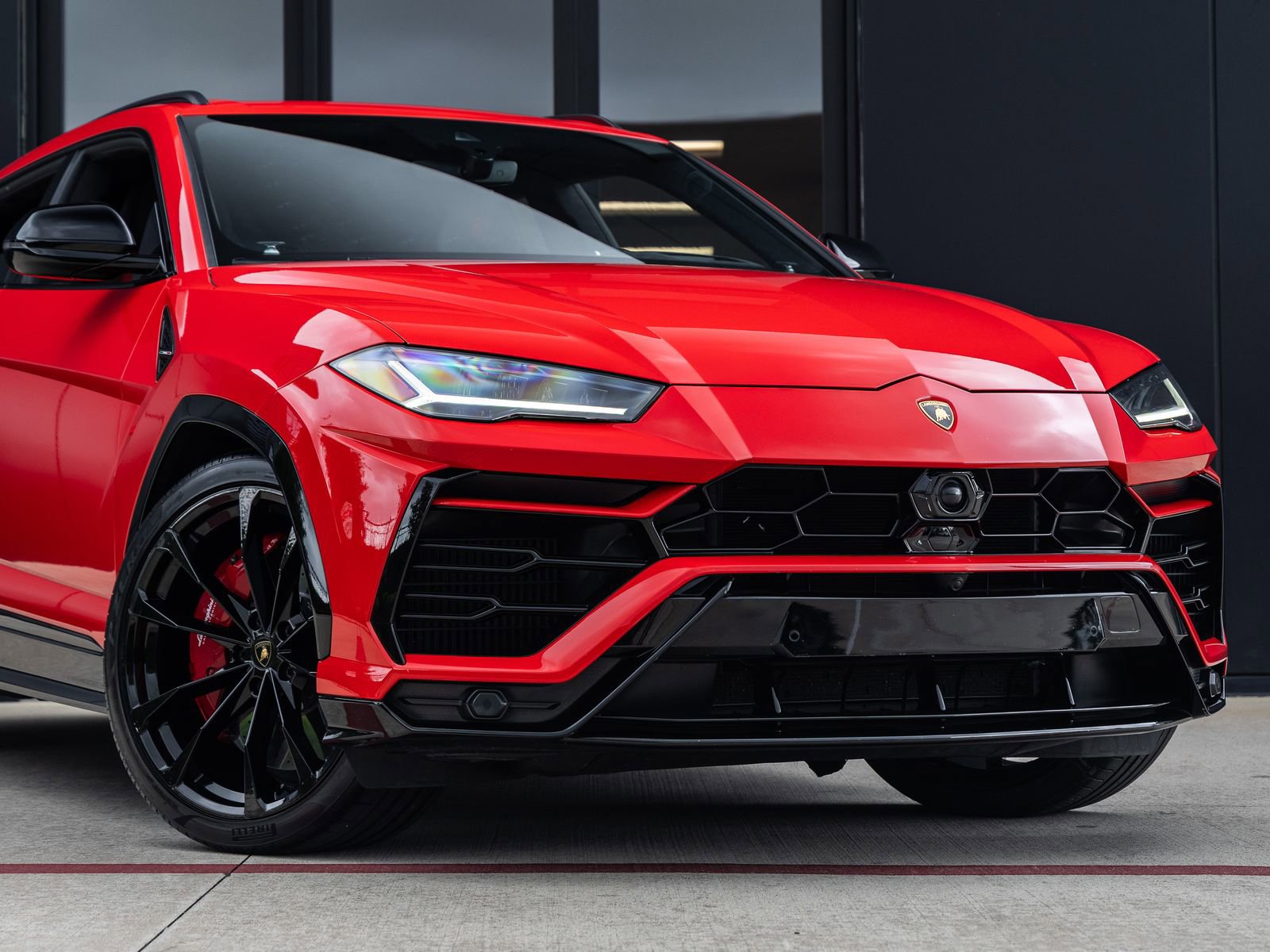 Used 2022 Lamborghini Urus image 5
