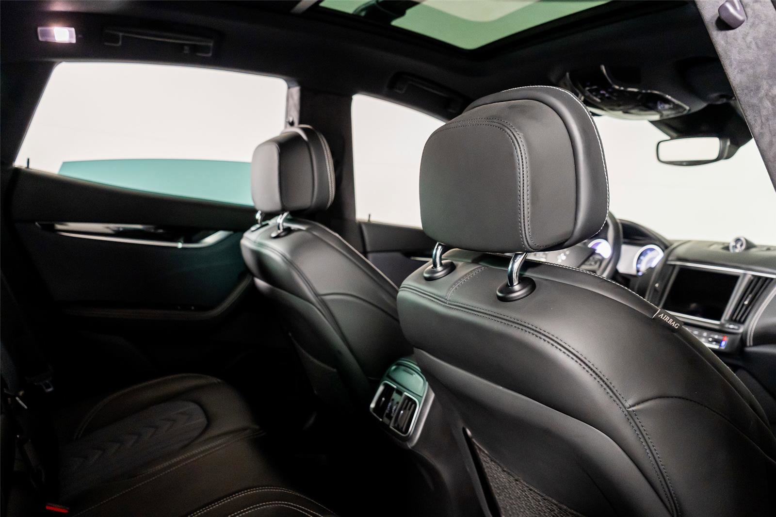 Used 2023 Maserati Levante GT image 48