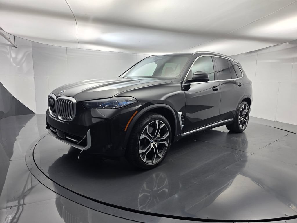 Certified 2025 BMW X5 sDrive40i w/ Premium Package RWD image 8