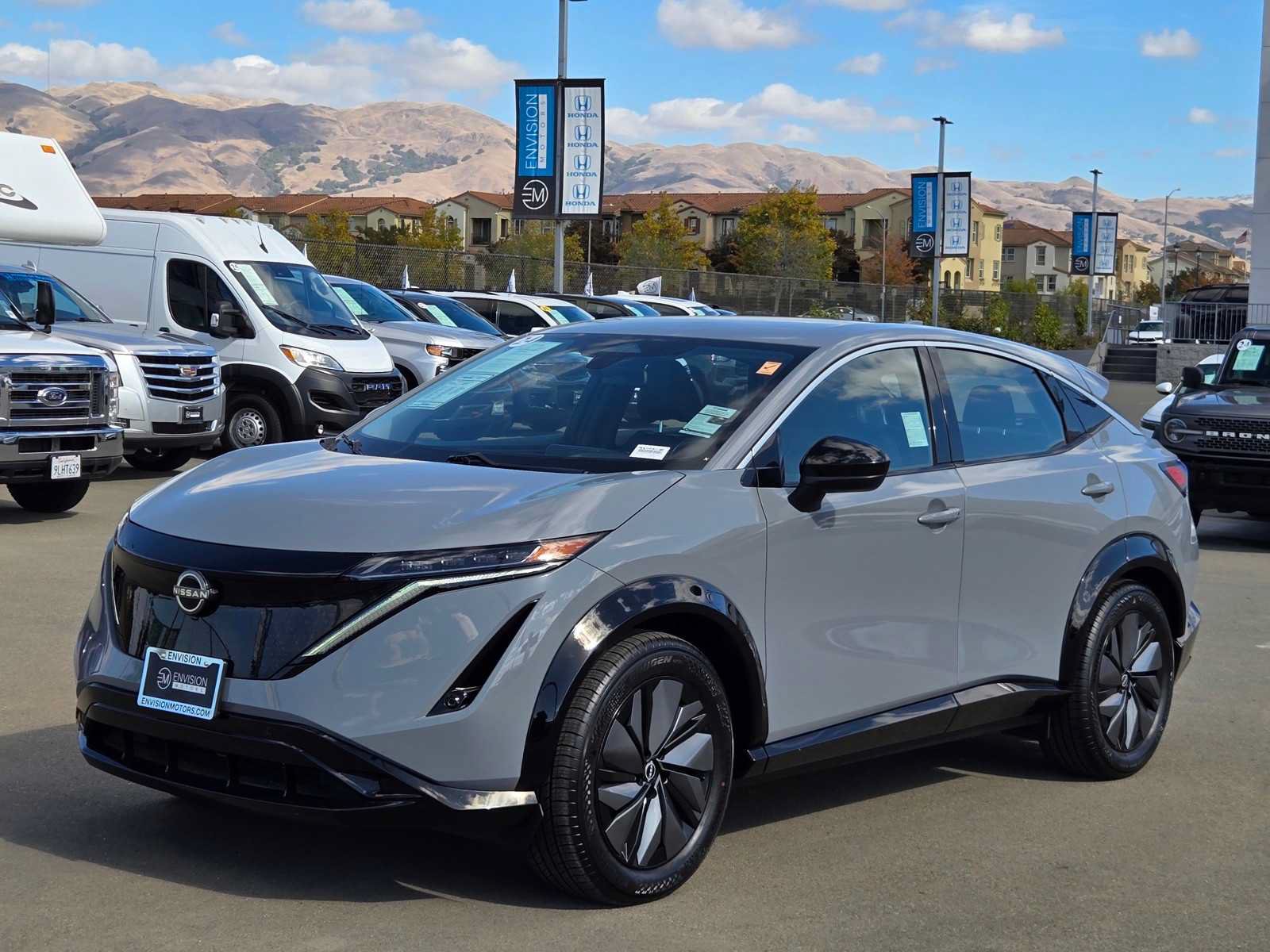 Used 2024 Nissan Ariya FWD image 8