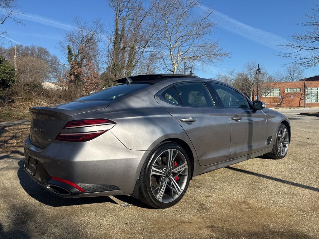 Used 2024 Genesis G70 2.5T w/ Sport Prestige Package image 9
