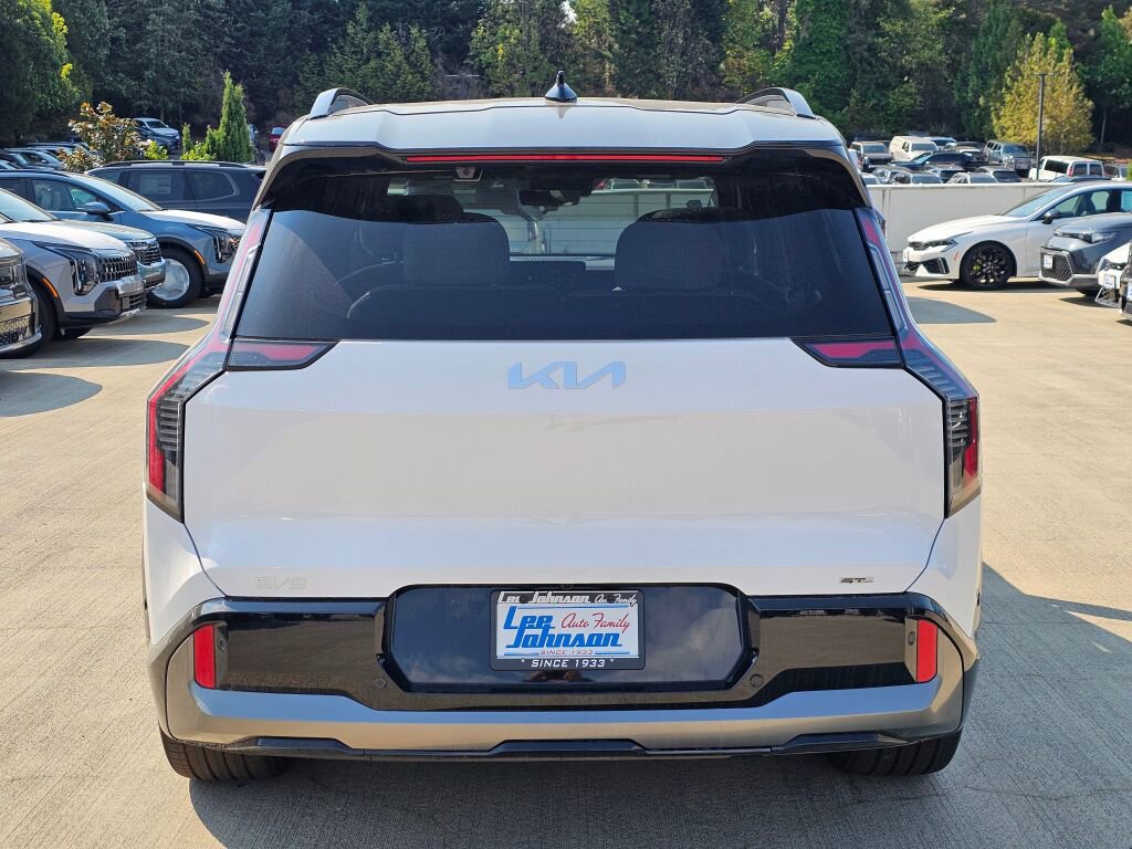 New 2026 Kia EV9 GT-Line image 6