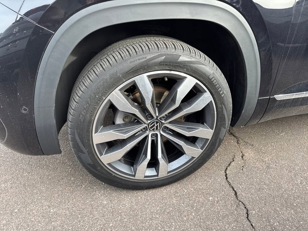 Used 2023 Volkswagen Atlas Cross Sport SEL Premium R-Line image 9