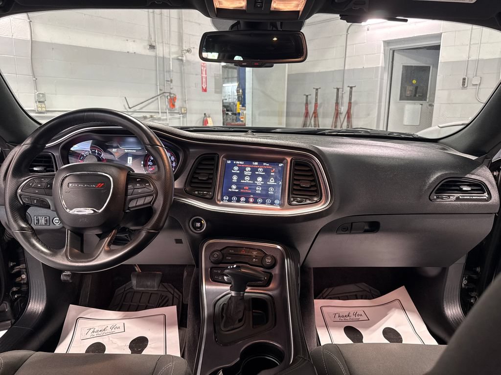 Used 2018 Dodge Challenger R/T w/ Blacktop Package RWD image 35