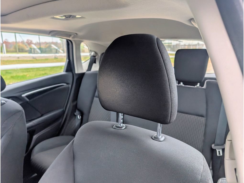 Used 2020 Honda Fit EX image 16